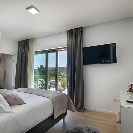 Villa B4